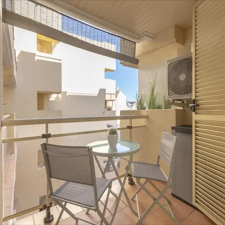 Near Playa De Bajondillo Apartment Torremolinos